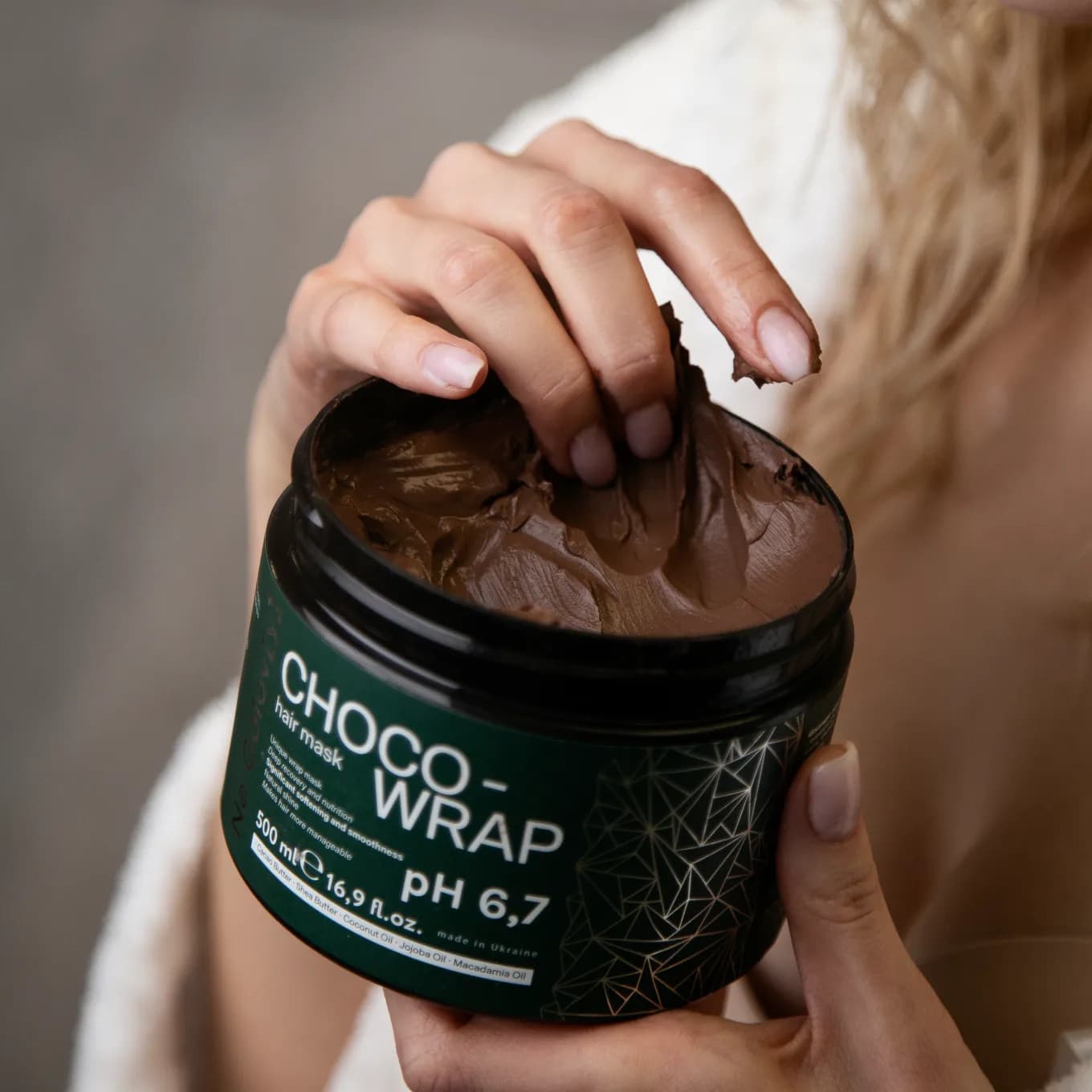 Шоколадне обгортання для волосся 5 олій FAQ image