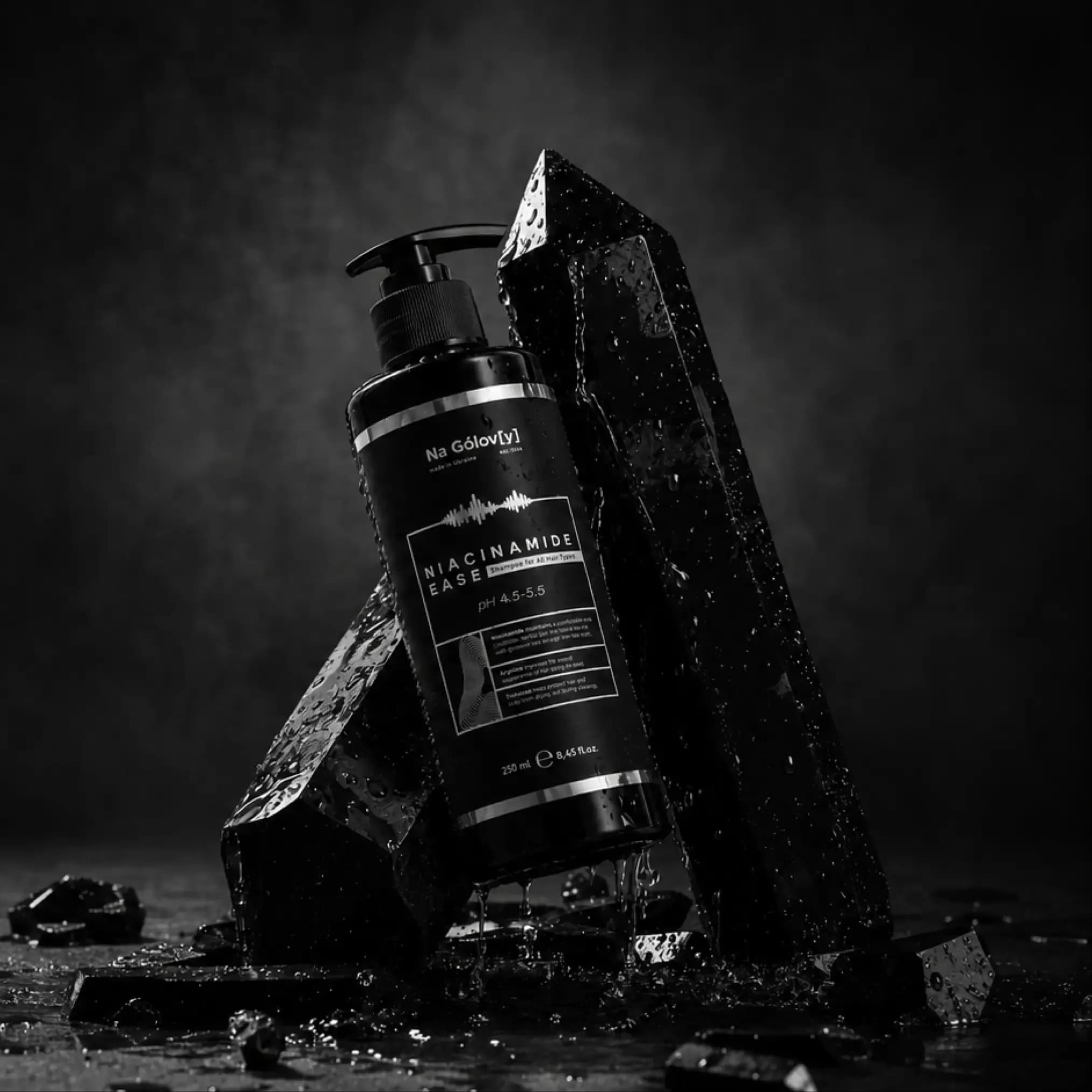 Шампунь для всіх типів волосся з ніацинамідом