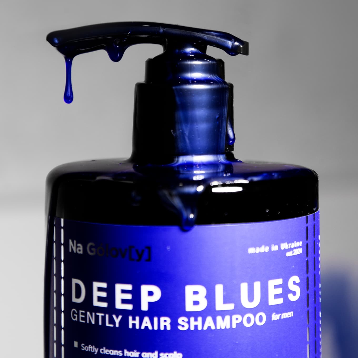 М'який шампунь для чоловіків DEEP BLUES 4