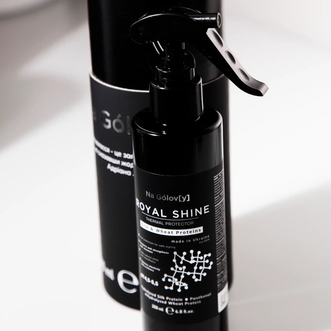 ROYAL SHINE Спрей-термозахист із гідролізованим шовком 2 ROYAL SHINE Спрей-термозахист із гідролізованим шовком 2